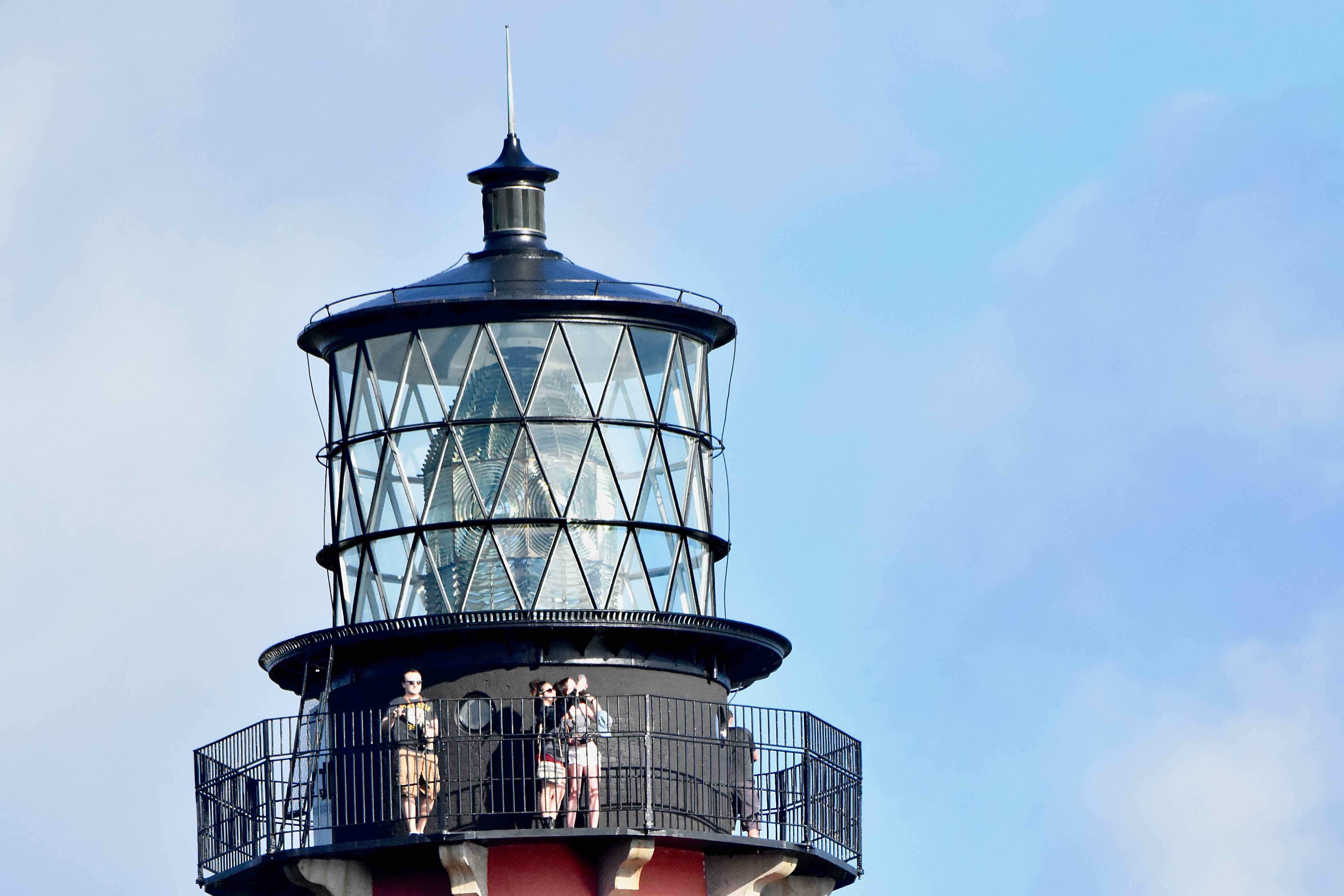 lighthouse lamp